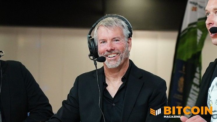 طموح إستراتيجي (MSTR) في البيتكوين يعيد تشكيل التمويل المؤسسي.. والباقون يتخلفون عن الركب