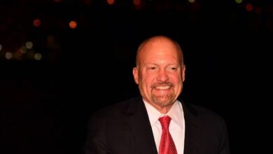 "الأمور تجاوزت كل الحدود": جيم كريمر يهاجم "أولبيردز" بينما سهم BIRD يقفز 580% في يوم واحد