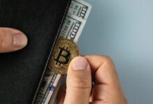 محلل يحدد مستوى 63,000 دولار كدعم حاسم للتحرك القادم للبيتكوين