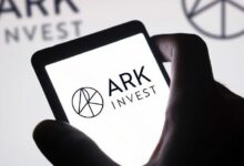 كاثي وود تراهن بقوة على هذين السهمين الرائدين في الذكاء الاصطناعي