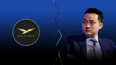 جاستن سان يقاضي "ورلد ليبرتي" المرتبطة بترامب بسبب تجميد الرموز المثير للجدل ومقترح الحوكمة