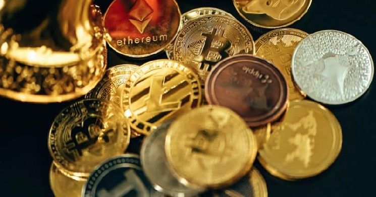 **"إكس آر بي" يكسر سلسلة التدفقات الخارجة وسط تسجيل صناديق العملات الرقمية 1.2 مليار دولار قبيل قرار اللجنة الفيدرالية للسوق المفتوح**