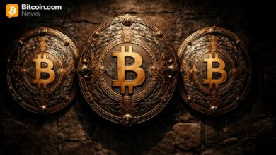 المتداولون يتحوطون بقوة: حجم عقود البيع الآجلة للبيتكوين يتفوق على عقود الشراء بنسبة 54.87% مقابل 45.13%