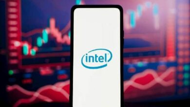 صفقة "إنتل" المشبوهة لأحد السياسيين الأميركيين تحقق أرباحًا تتجاوز 300% في أقل من عام