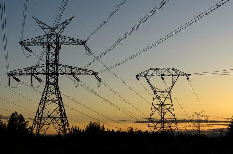 عمال تعدين البيتكوين يواجهون منافسًا جديدًا على الطاقة الرخيصة بعد صفقة الأنثروبيك للحوسبة متعددة الجيجاوات