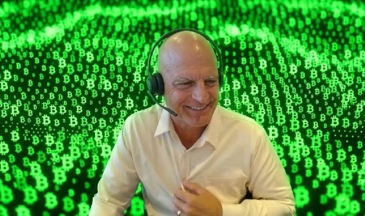 هدنة إيران والولايات المتحدة على المحك: بيتكوين تحافظ على ثباتها وحتى محلل بلومبيرج مايك ماكجلون أشاد بها – إليك ما يمكن توقعه