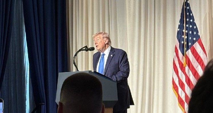 لقد حان اليوم الكبير: ترامب يتحدث في قمة العملات الرقمية – التفاصيل الكاملة من الداخل