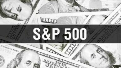 مؤشر S&P 500 يطلق إشارة مقلقة تشبه نمط فقاعة الدوت كوم