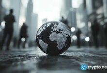 هل يهبط سعر وورلدكوين إلى أدنى مستوى جديد مع اقتران حدود القناة الهابطة بدعم 0.24 دولار؟