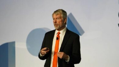 استراتيجية جديدة تقترح توزيع أرباح نصف شهرية على سهم STRC المفضل