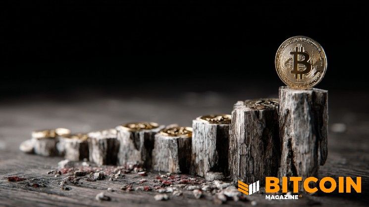 بيتكوين يتجاوز منتصف دورة التخفيض مع تضييق المعروض نحو 2028