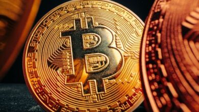 البيتكوين يلامس 78 ألف دولار مع إعلان إيران فتح مضيق هرمز بالكامل