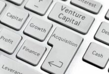 الذكاء الاصطناعي يلتهم تمويل رأس المال الجريء.. كيف تتكيف شركات العملات الرقمية؟