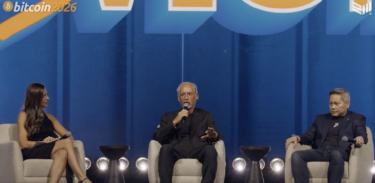 رؤية قادة "ستراتيجي" و"بلوكستريم" لمستقبل بيتكوين المالي