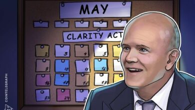 قانون الوضوح الأمريكي سينجز في مايو، حسب مايك نوفوغراتز