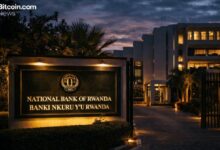 البنك المركزي الرواندي: تداول العملات الرقمية بين الأفراد بالفرنك الرواندي يحمل مخاطر مالية جسيمة