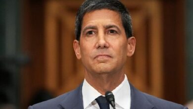 بيتكوين يهبط نحو 75,000 دولار مع تصريح وارش: ترامب لم يطلب منه خفض الفائدة