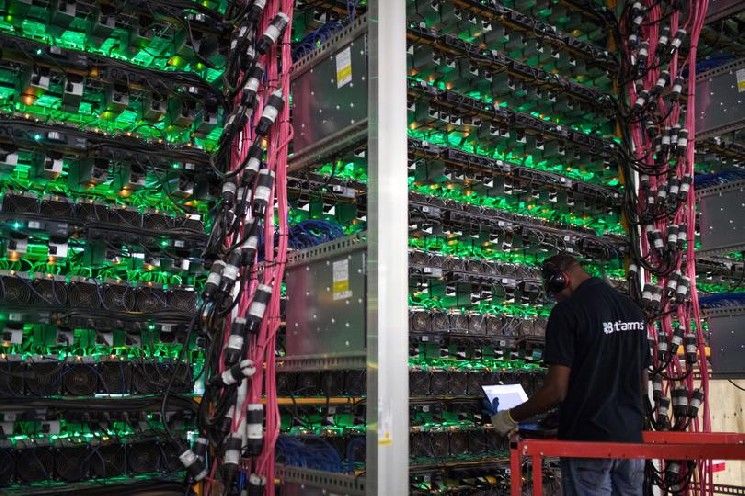 بيت فارمز تستهدف صفر بيتكوين في الميزانية مع تحولها نحو الذكاء الاصطناعي