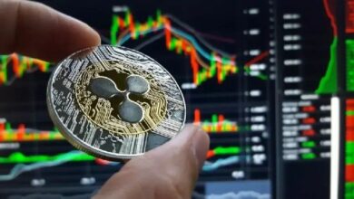 عملة XRP تتطلع إلى 10 دولارات مع تكديس الحيتان استعدادًا لإعادة اختبار اختراق 8 سنوات