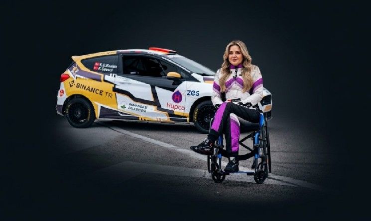 تعاون بينانس تي آر دون عوائق: سائقة الراليات التركية كبرى دنيزجي كيسكين
