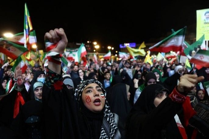 إيران تقترح إنهاء الحرب ورفع العقوبات وفقًا لرويترز