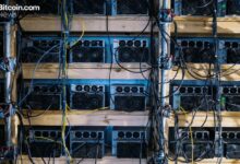 انخفاض إيرادات تعدين البيتكوين بنسبة 9.44% بعد قفزة صعوبة الشبكة