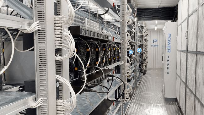 لماذا يتجه عمال تعدين البيتكوين إلى الذكاء الاصطناعي (وماذا يعني ذلك حقًا)