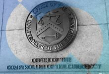صناعة الكريبتو تتصدى لادعاء السيناتور وارن بأن موافقات تراخيص البنوك لـ"كوين بيز" و"ريبل" غير قانونية
