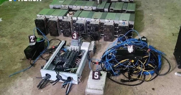 السلطات التايلاندية تفكك شبكة تعدين بيتكوين غير قانونية وتضبط معدات بآلاف الدولارات