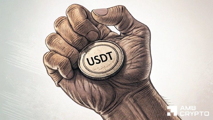 بيتكوين يواجه اختبار 70 ألف دولار مع ارتفاع إمدادات عملة هايبرليكويد المستقرة بنسبة 8% – هل هناك دوران لرأس المال؟