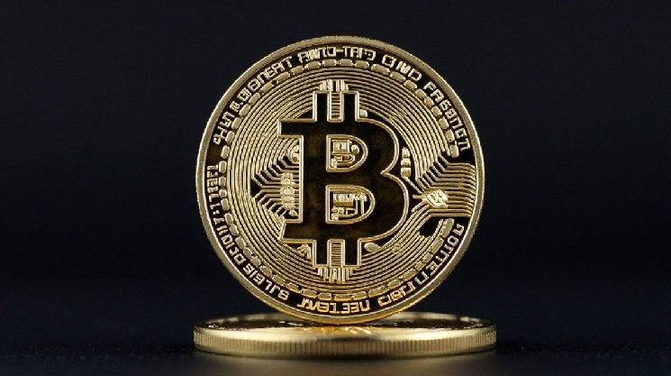 توقعات أسعار العملات الرقمية مايو 2026: البيتكوين يستهدف 90,000 دولار مع استعداد العملات البديلة للانطلاق