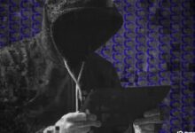 جرائم الإنترنت قد تكون الوظيفة الوحيدة التي لا يستولي عليها الذكاء الاصطناعي، دراسة تشير