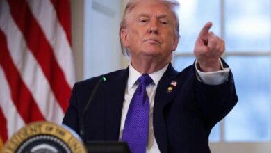 ترمب توكن يهبط 5% مع بدء شحن الهاتف الذي يحمل الاسم نفسه الأسبوع المقبل