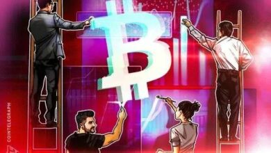 بيتكوين يقترب من "منطقة انعكاس حاسمة" مع اقتراب سعر 72 ألف دولار