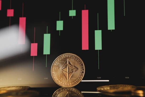 انخفاض الإيثيريوم يتعمق، لكن الهيكل الرئيسي لا يزال يبشر بأمل صاعد