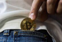 رسم خريطة انهيار سعر البيتكوين إلى 63,000 دولار: لماذا يجب على BTC استعادة هذا المستوى