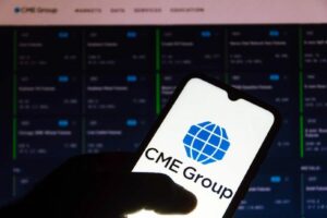 تداول عقود XRP الآجلة في CME يسجل 63 مليار دولار في عامها الأول