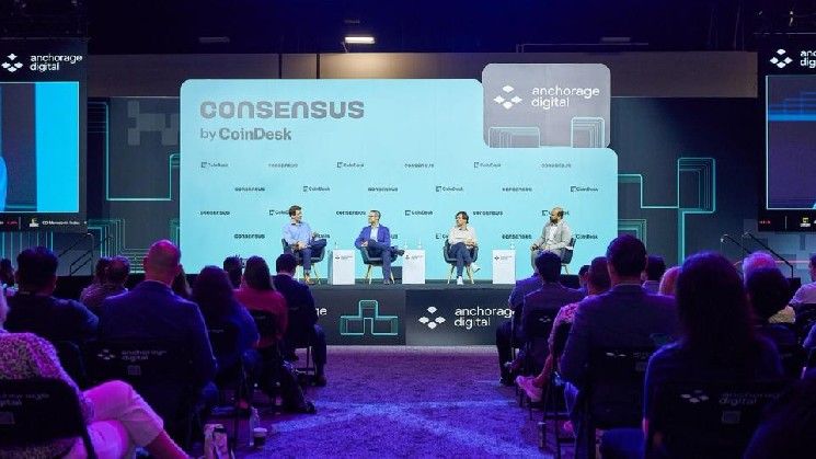 "DeFi لم تمت"، بل تتجه نحو التيار الرئيسي مع وكلاء الذكاء الاصطناعي، يتفق قادة العملات الرقمية