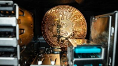توقعات سعر البيتكوين: البيتكوين يتمسك بمنطقة 75 ألف دولار الحاسمة بينما يستهدف الثوار 90 ألف دولار