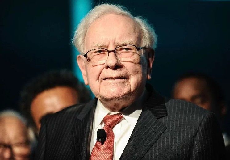 وارن بافيت يصل باحتياطيات بيركشاير هاثاواي النقدية إلى أعلى مستوى في التاريخ—ما دلالة ذلك؟