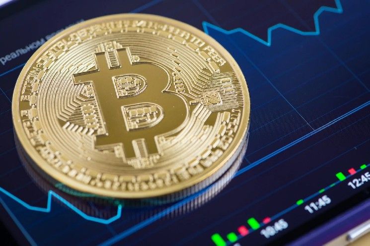 معدلات تمويل البيتكوين تقترب من مستويات الخوف القصوى تاريخياً - ما التالي؟