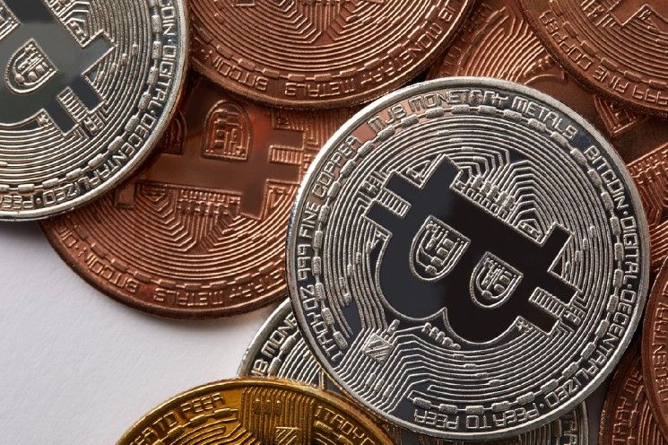 متداولو البيتكوين يجمعون على ضرورة بقاء عملات ساتوشي كما هي
