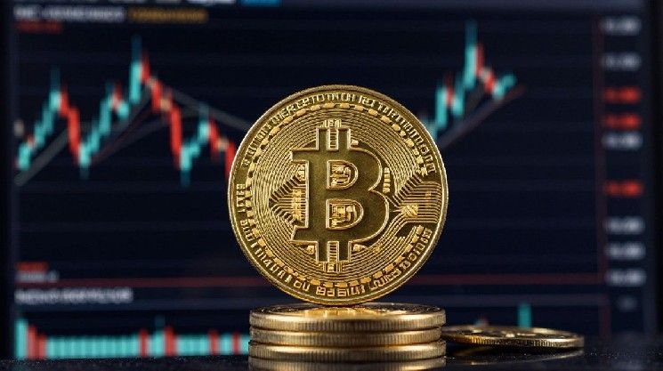 بيتكوين يختتم أبريل بارتفاع 11.87% مع استعادة الثيران لدعم رئيسي