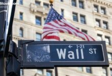 عمالقة المال الـ24 يتوغلون في العملات الرقمية عبر الأسواق المنظمة