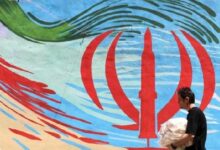 الحكومة البريطانية تفرض عقوبات على 12 فردًا وكيانًا مرتبطين بشبكة الظل المصرفية الإيرانية