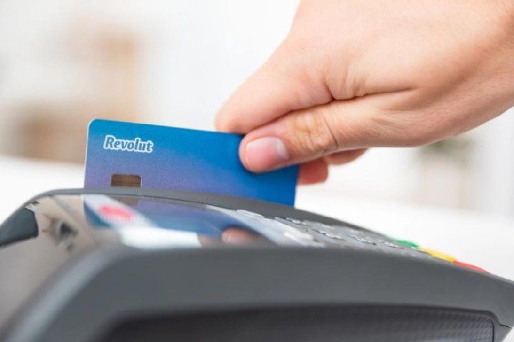 ريڤولوت تسعى لنشر دوجكوين على نطاق واسع عبر بطاقة دفع فعلية جديدة