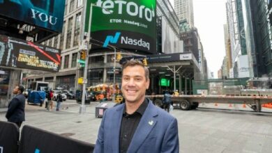 eToro يتجاوز حاجز 200 عملة رقمية رغم جهود تقليل الاعتماد على الأصول الرقمية