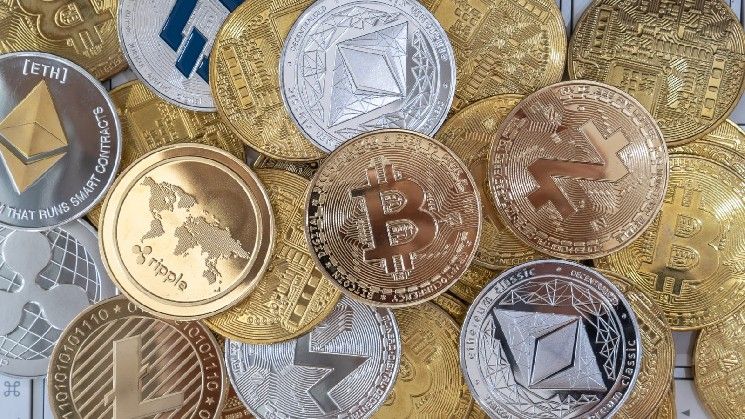انطلاق العملات البديلة بقيمة تريليون دولار: ماذا يعني تحرك الأموال الكبيرة نحو ZEC وXRP وDOGE حقًا