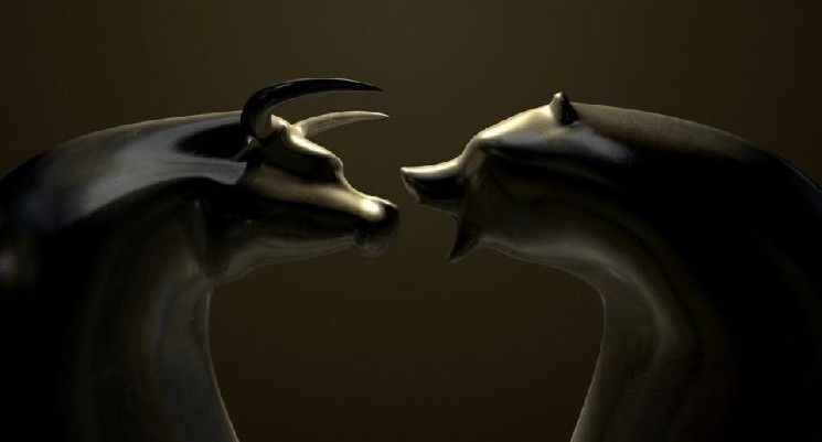 متداولون يراقبون "التقاطع الذهبي" للبيتكوين مع انخفاض BTC إلى 75,000 دولار، وهبوط ZEC بنسبة 9%