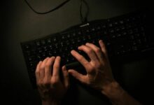 خبراء الأمن يحذرون: الذكاء الاصطناعي يُسرّع تهديد الحوسبة الكمومية للعملات الرقمية